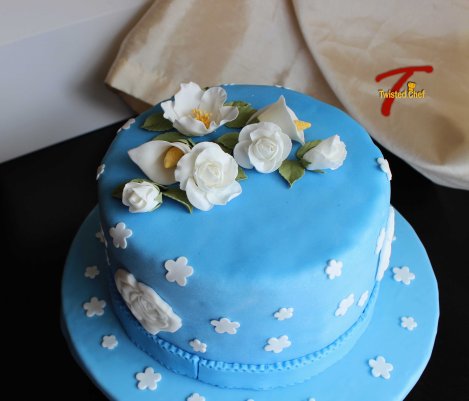 I cheated by including a briar rose in my design (you learn that in course 4)